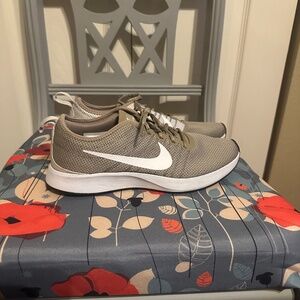 Nike Dualtone Racer